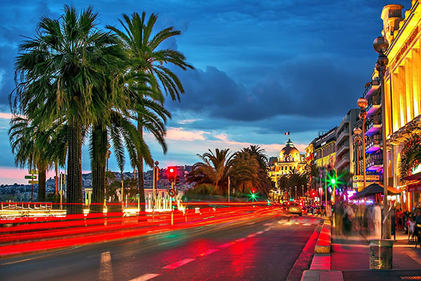 Nice la nuit, ville coquine et libertine